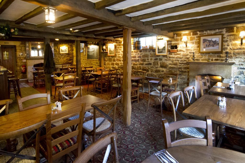 Eight Bells Inn Chipping Campden Exterior foto