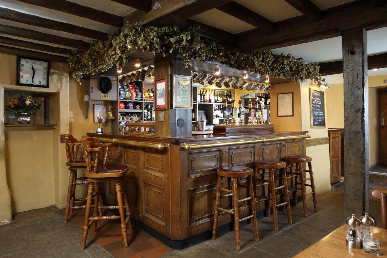 Eight Bells Inn Chipping Campden Exterior foto